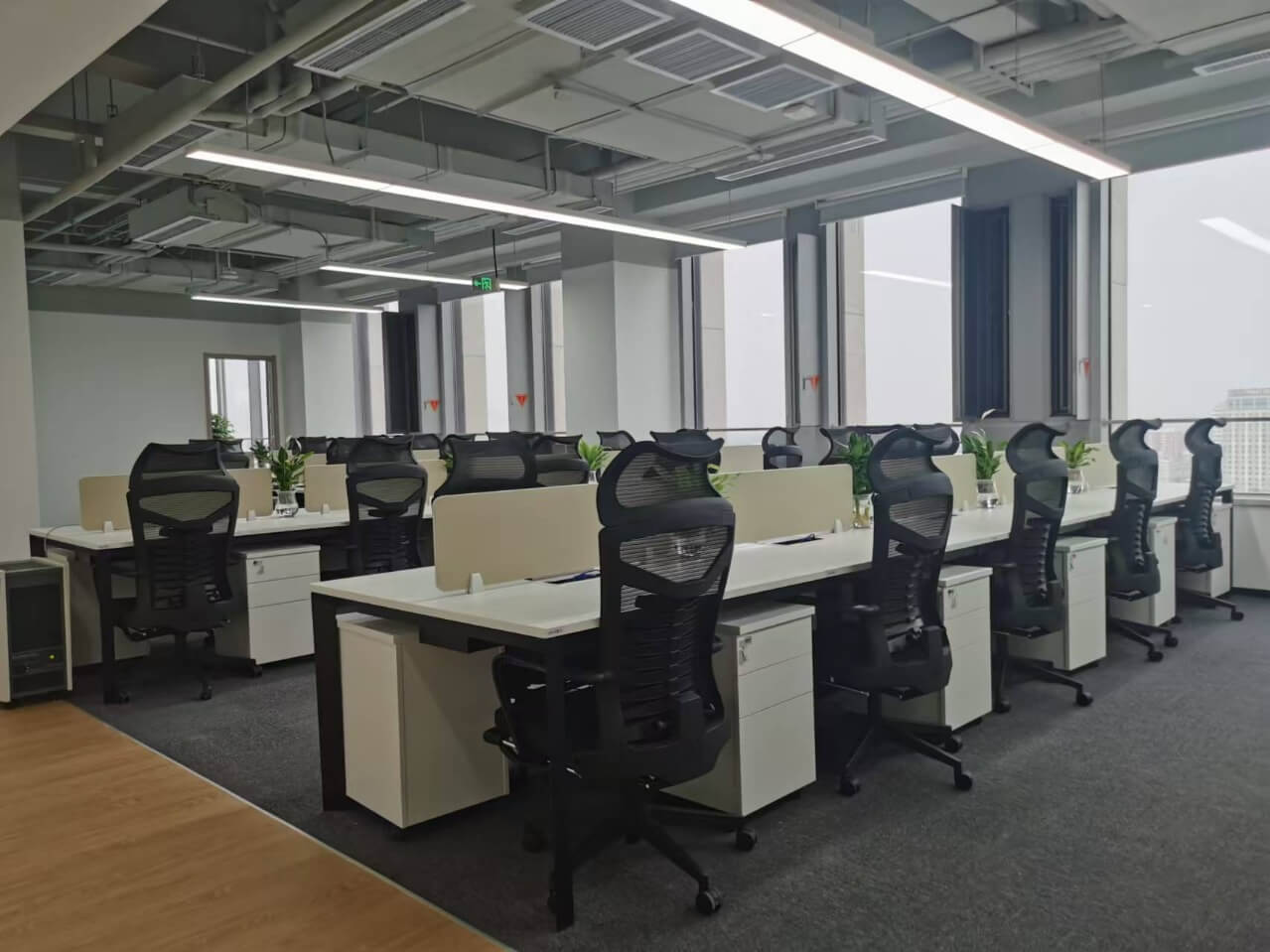 大望京中心     550平米办公室